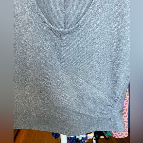 Athleta Workout Top - Picture 2 of 4